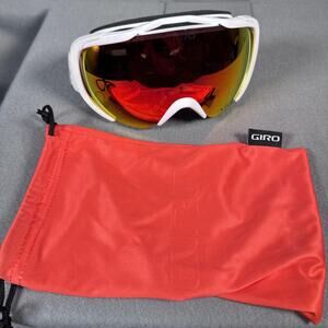 Giro VIVID Zeiss Ski Snowboard Goggles Adult Red Lens Bag Included